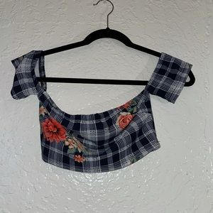 Off the shoulder Crop top and skirt Set